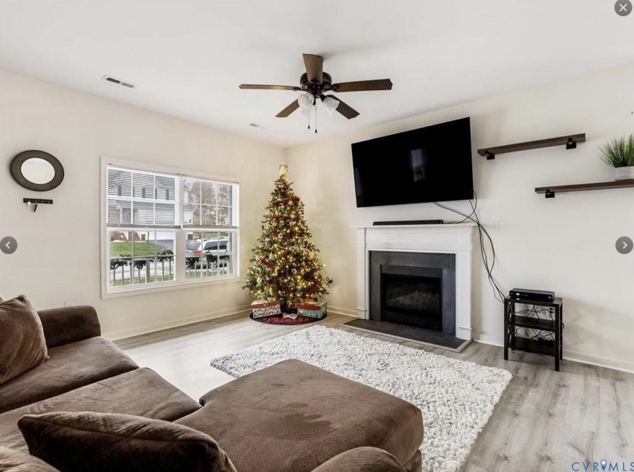 13542 Green Spire Ct #1 - Photo 4 of 27