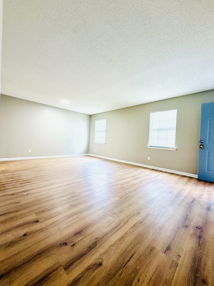 130 alfred 10 #10 - Photo 2 of 10
