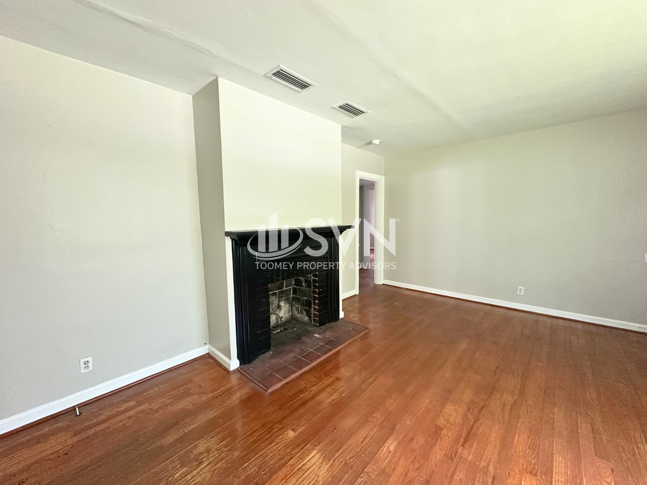 4823 Auburn Dr S - Photo 6 of 26