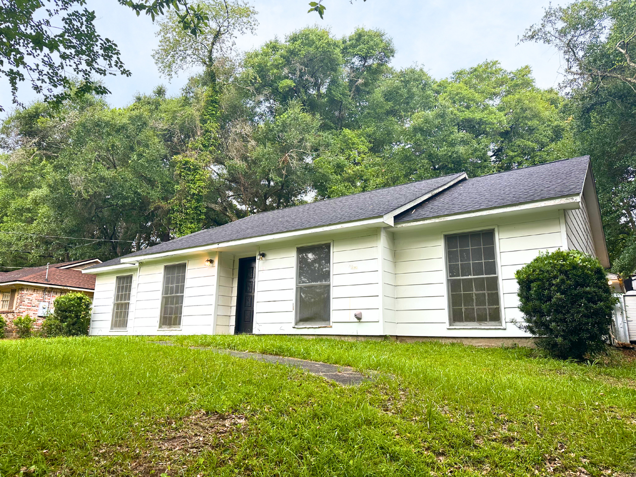 313 Vanderbilt Dr - Photo 3 of 6