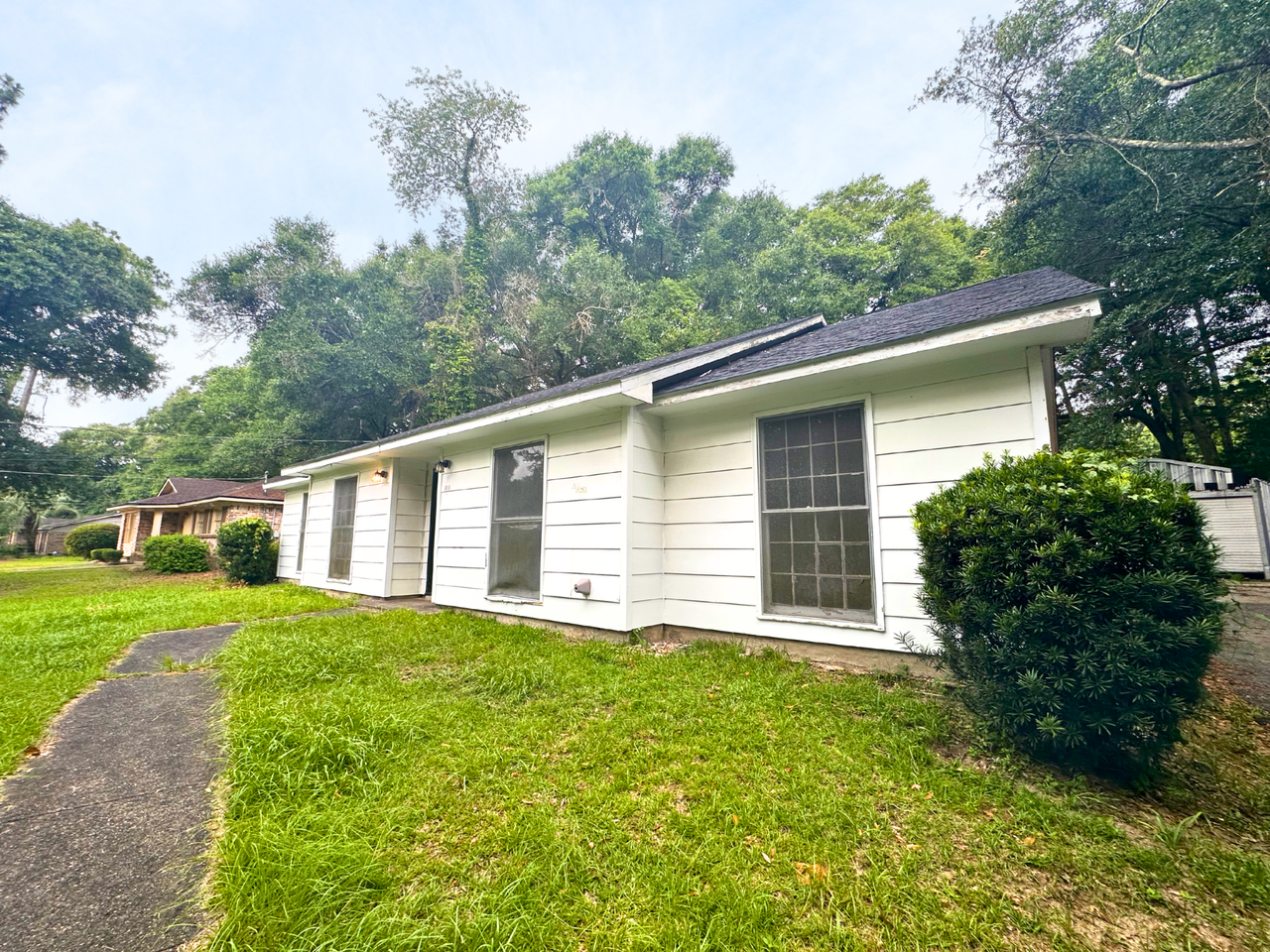 313 Vanderbilt Dr - Photo 4 of 6