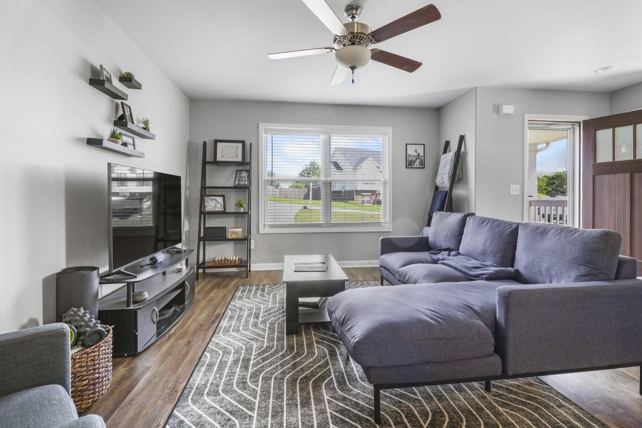 1380 Todd Phillips Ct #1 - Photo 3 of 20