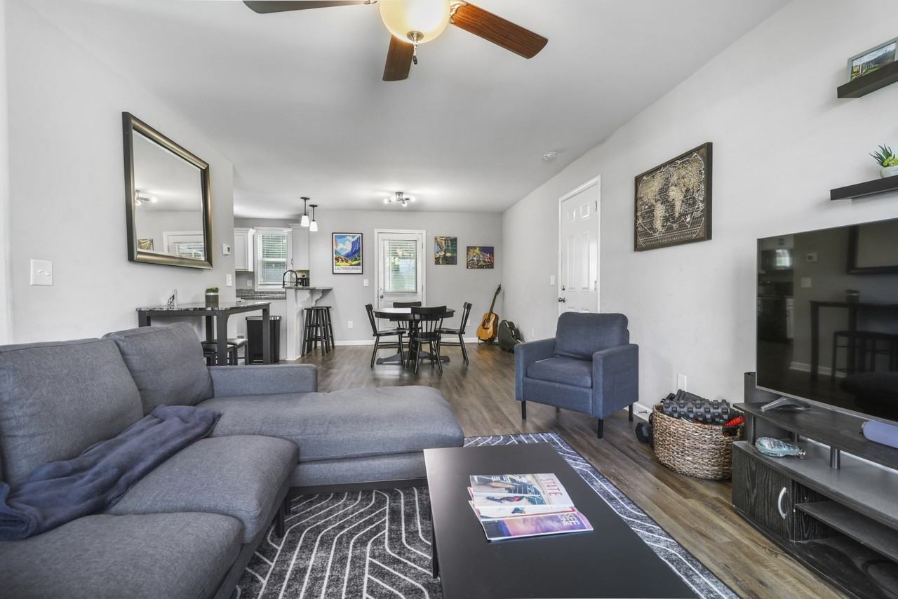 1380 Todd Phillips Ct #1 - Photo 5 of 20