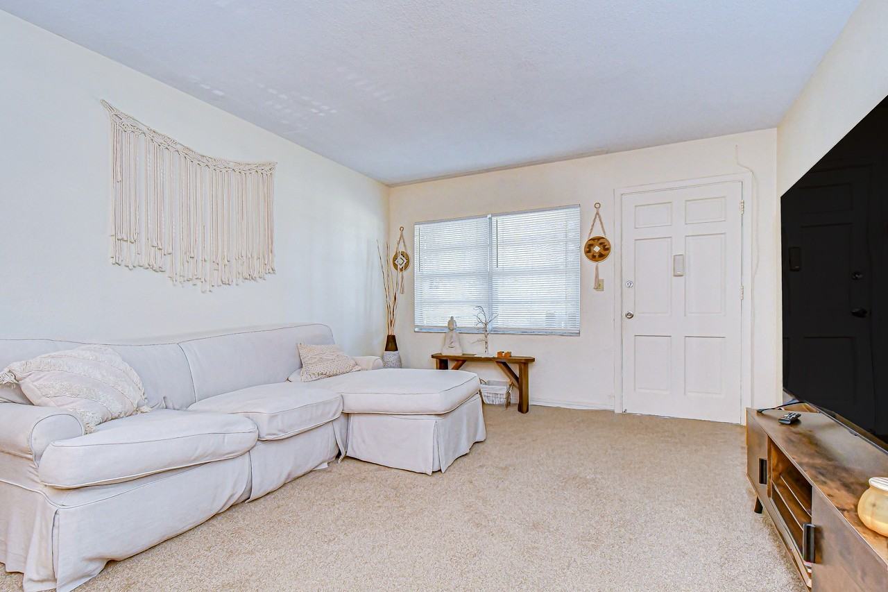 5150 10th Ave N #211 - Photo 4 of 19