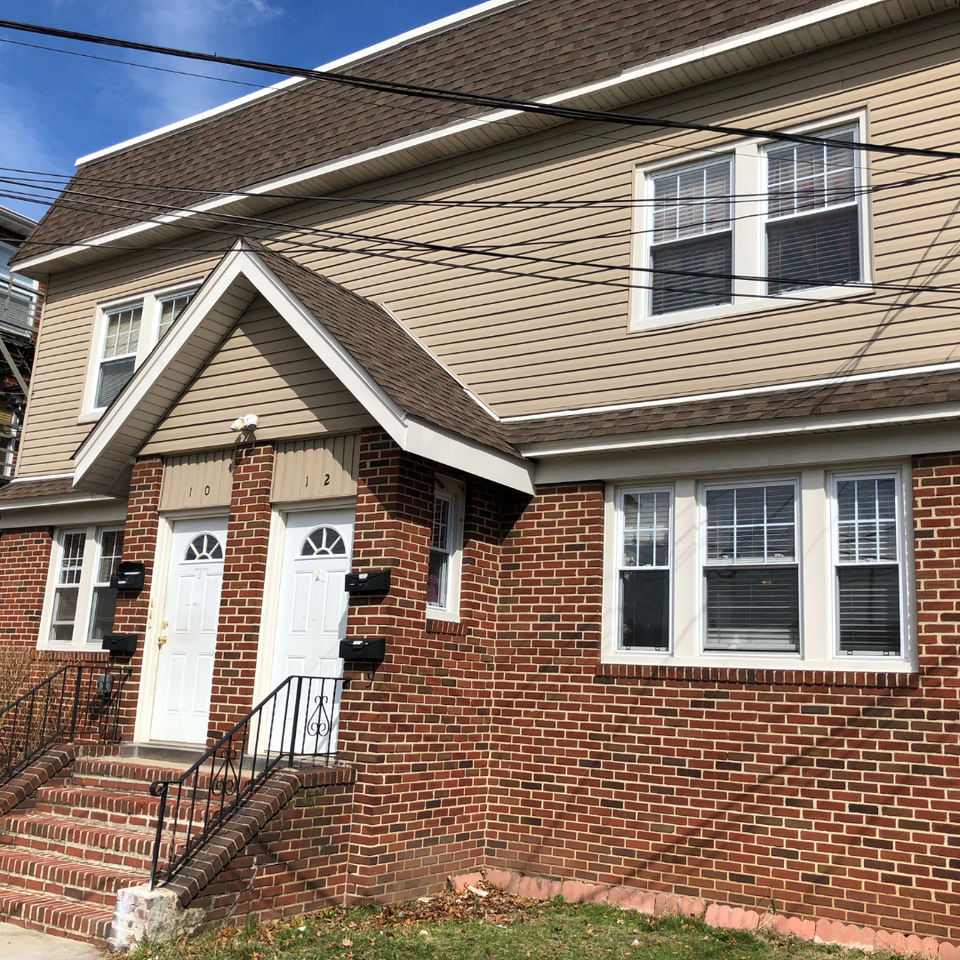 12 Abbott Pl #3