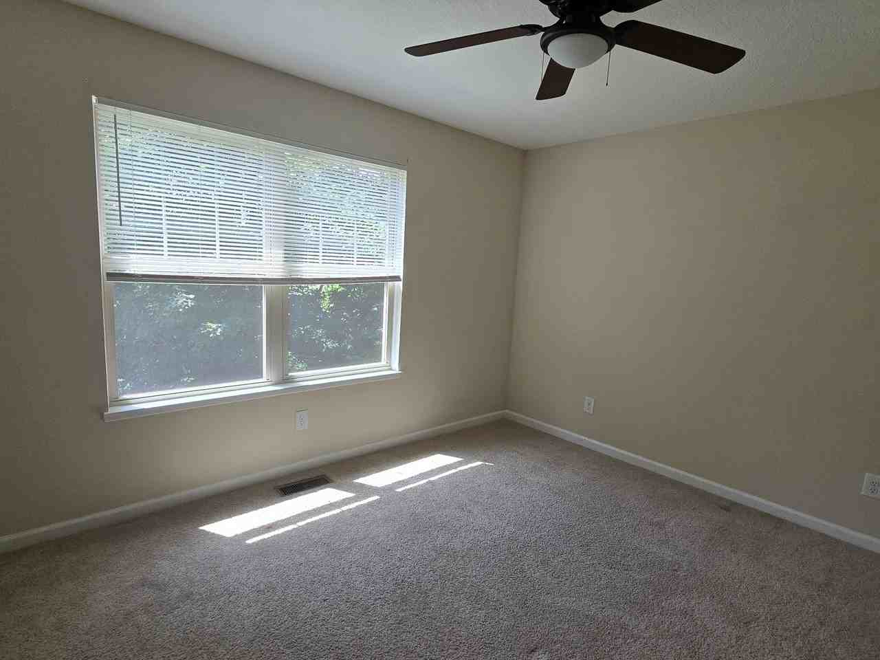214 Laverne Dr #A - Photo 4 of 8