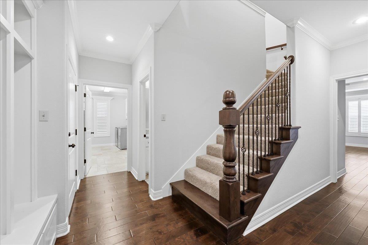 302 Spring Brook Ct #1 - Photo 7 of 27