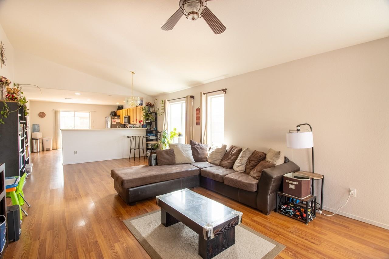 3913 Pearl Ct #1 - Photo 6 of 23