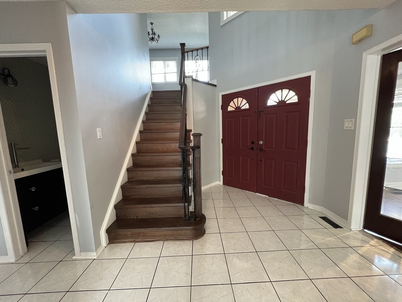 270 Mountainberry Rd #1-4BR3WR - Photo 5 of 14