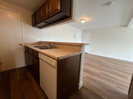 featured image of 1001 Robertson St