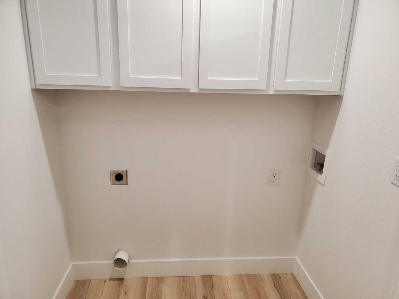 1202 Nedra Drive - Photo 6 of 11
