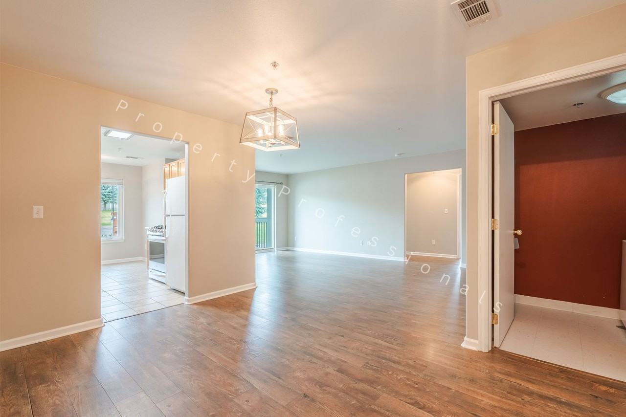 790 Castle Valley Blvd #A - Photo 2 of 16