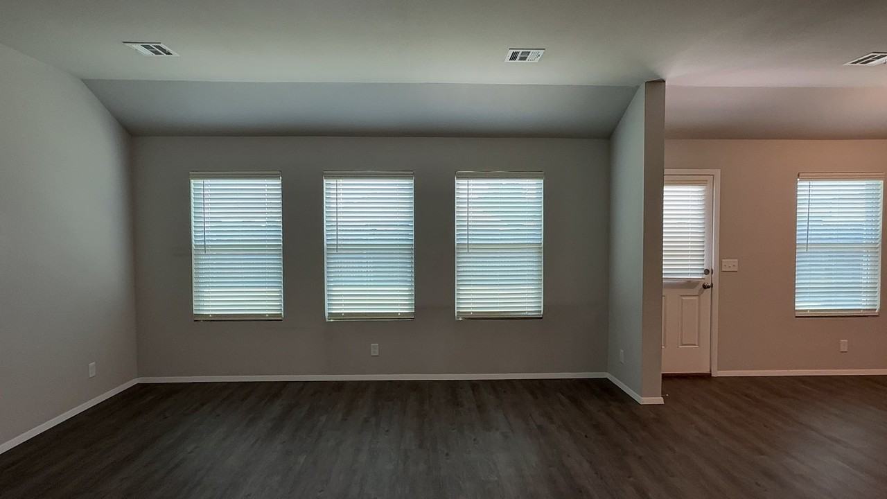 7524 E 160th St S - Photo 3 of 20