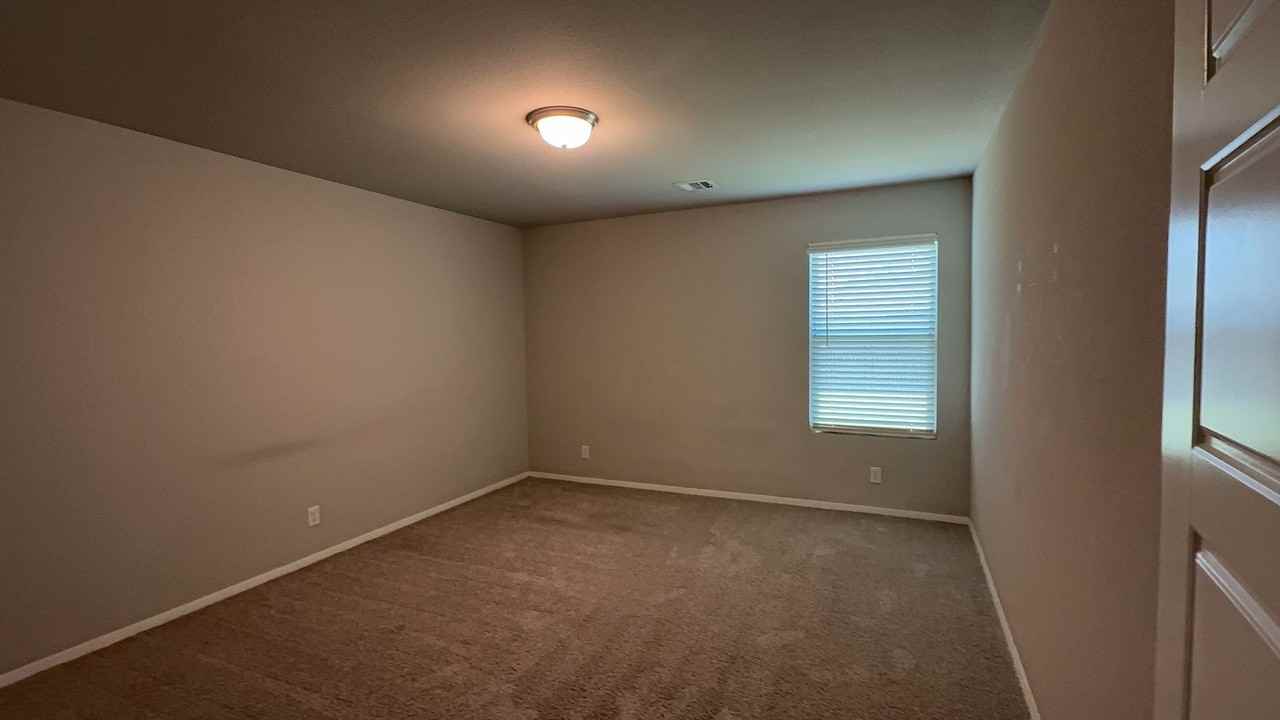 7524 E 160th St S - Photo 7 of 20