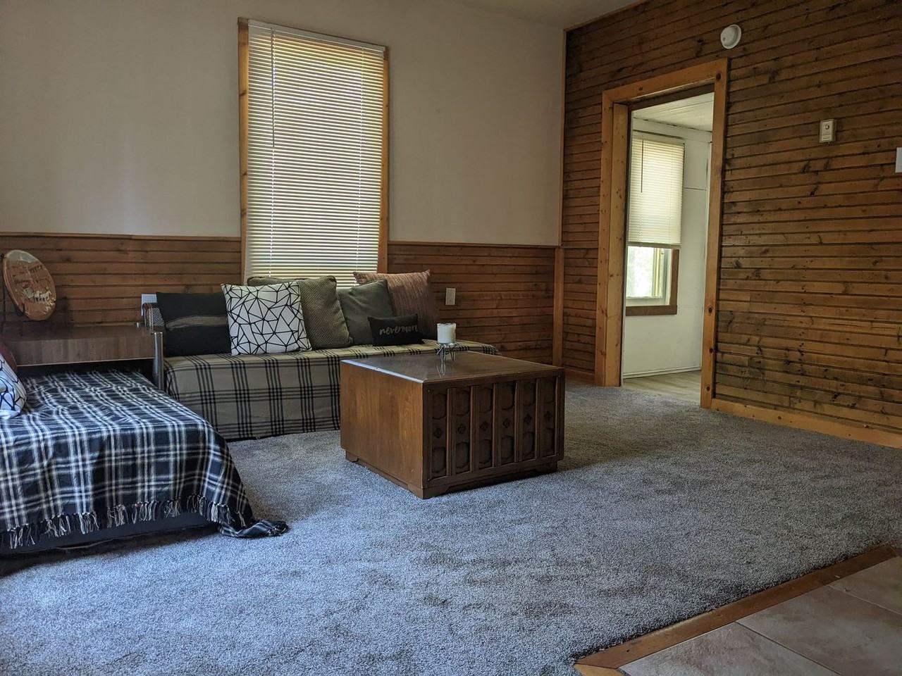 330 Myers St - Photo 2 of 6