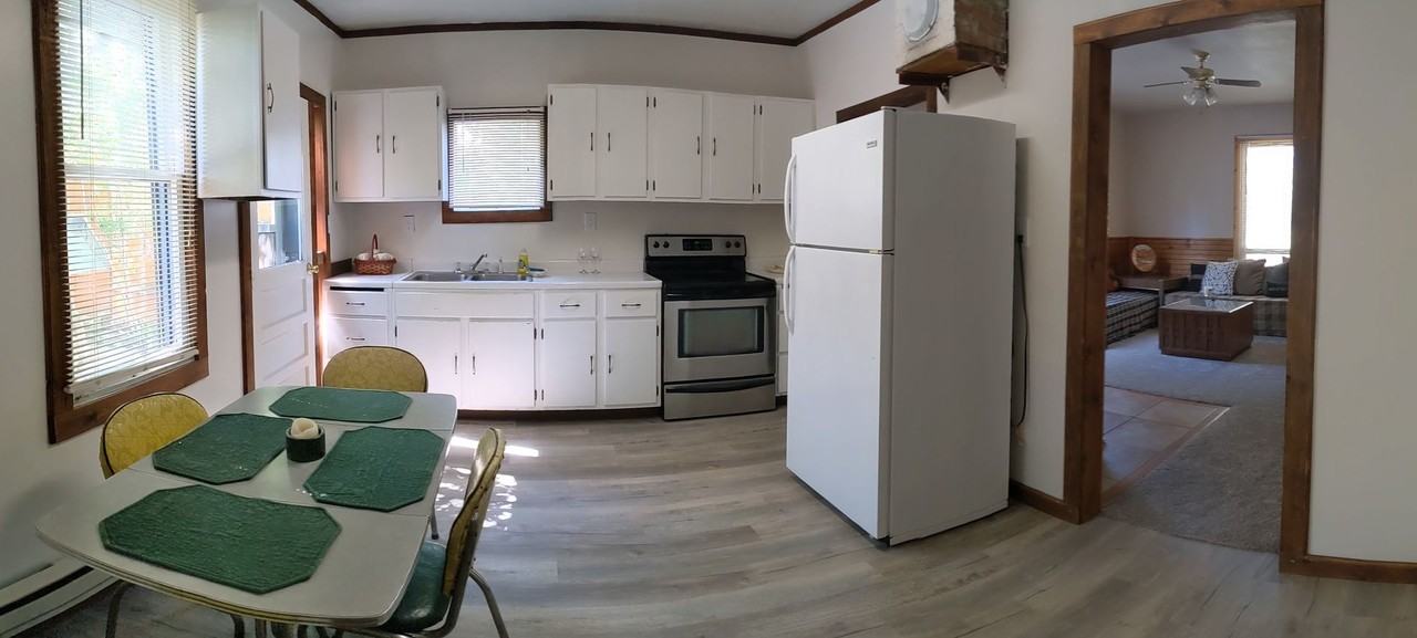 330 Myers St - Photo 4 of 6