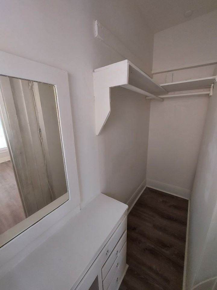 1800 North La Brea Ave - Photo 5 of 14