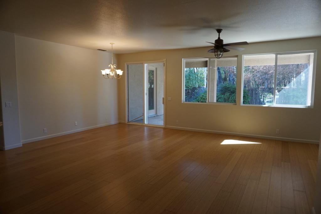 3526 San Francisco St - Photo 5 of 23