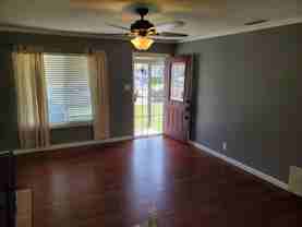 213 W Norwich Dr - Photo 1 of 1