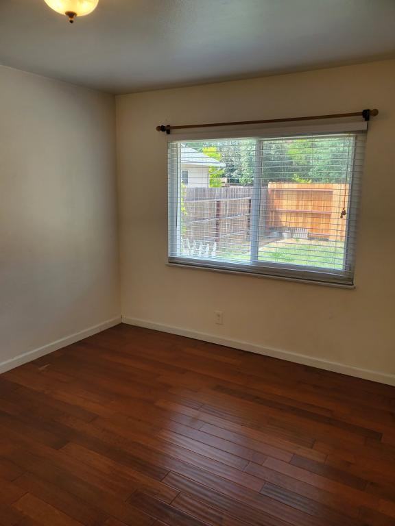 213 W Norwich Dr - Photo 5 of 15
