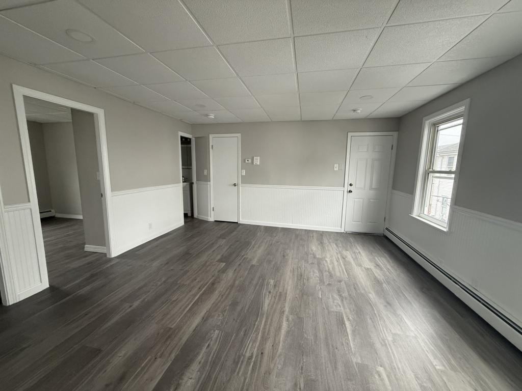224 Mulberry St - Photo 3 of 7