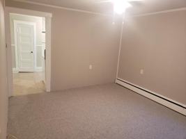 featured image of 14 7th Ave #LOWER