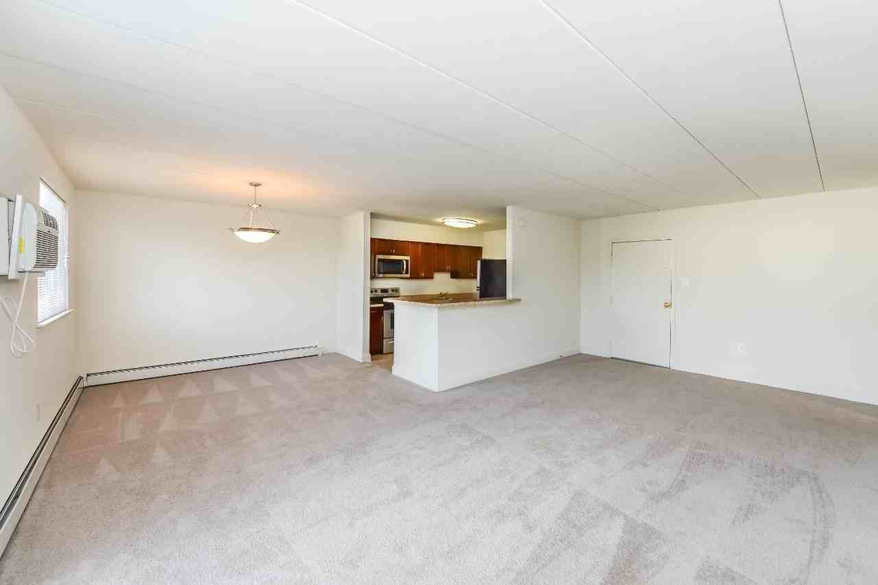 Stonegate at Devon Apartment Homes - Photo 7 of 38