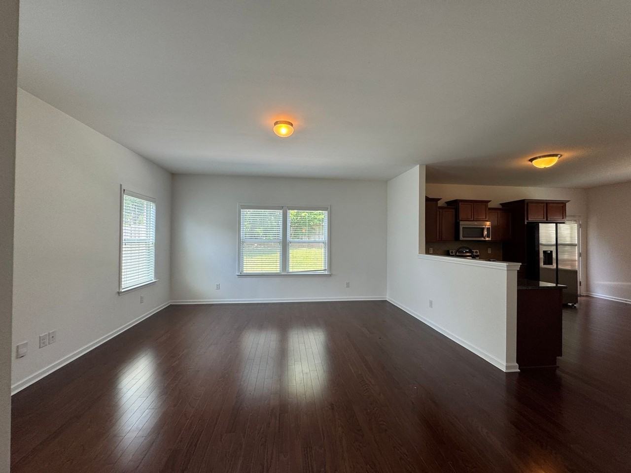 1507 Kellys Landing Dr - Photo 3 of 29