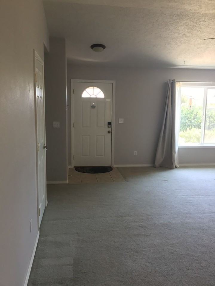 2102 Jackson St Se - Photo 5 of 27