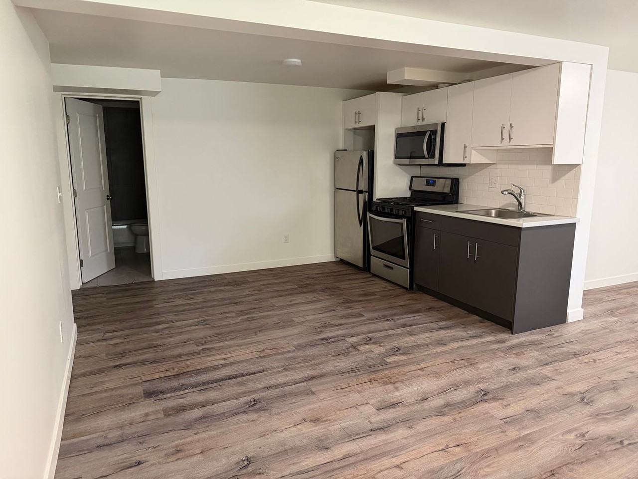 Columbia Uptown, LLC - Photo 2 of 11
