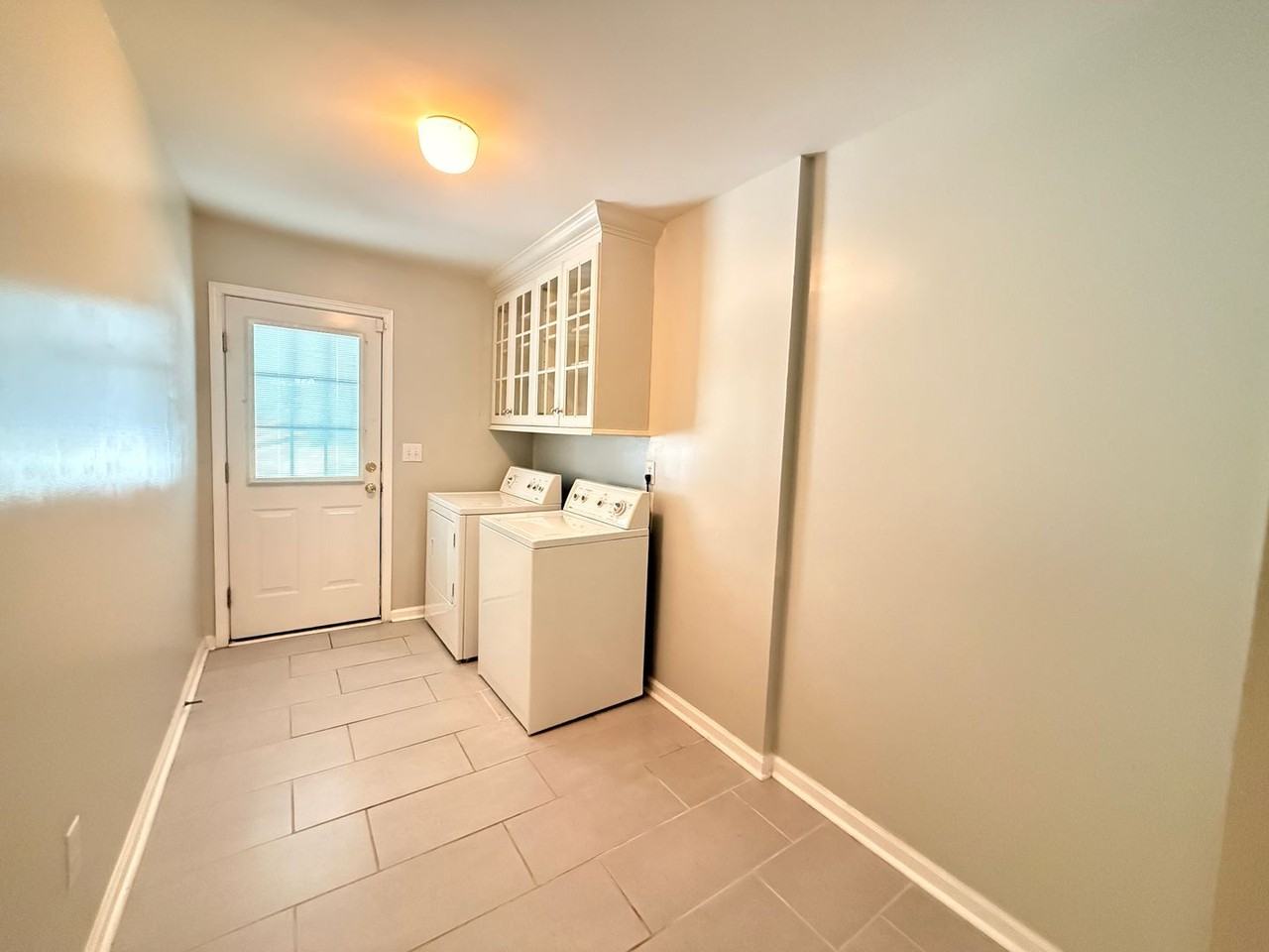 15641 Castle Watch Ave - Photo 6 of 17