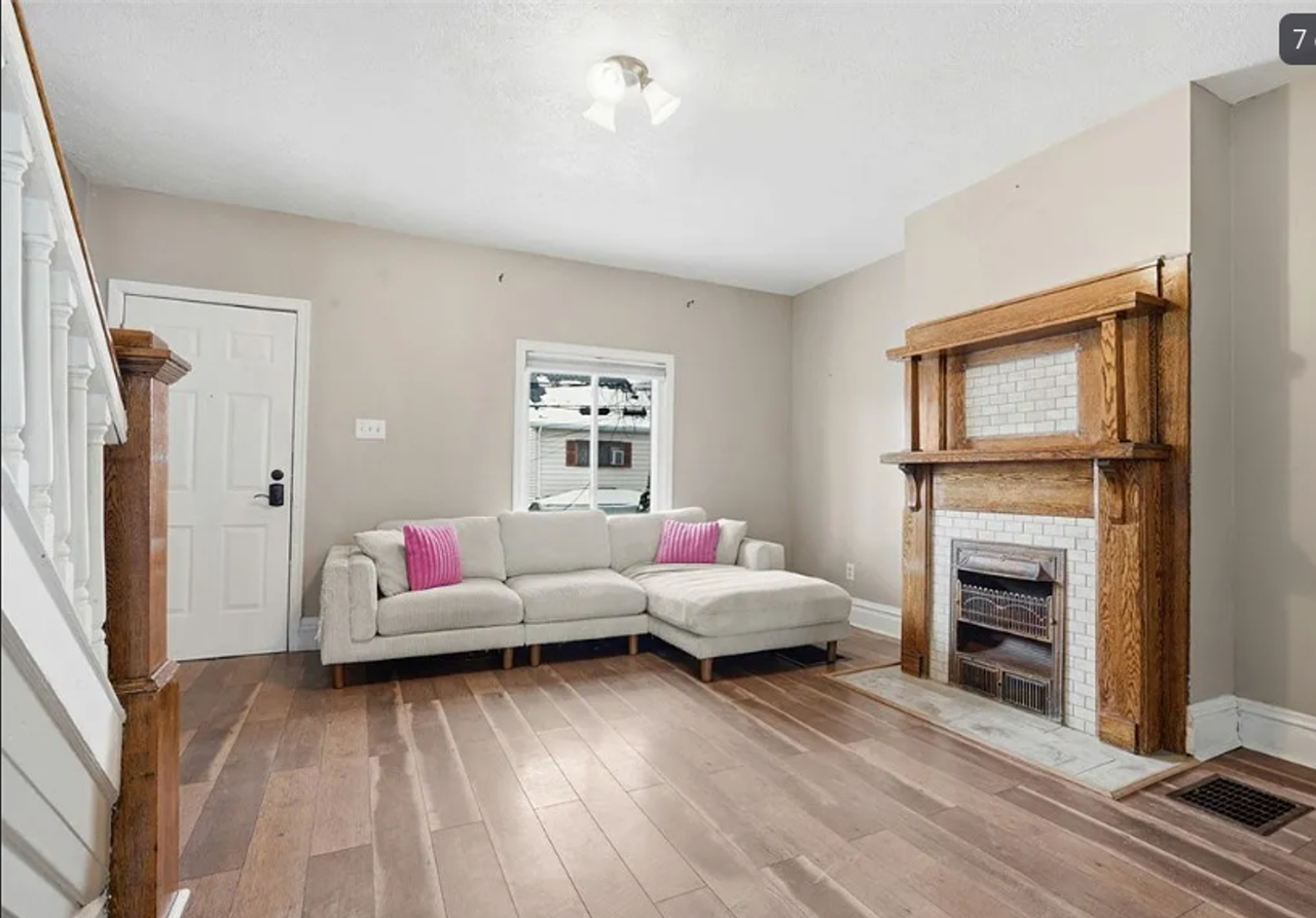 233 Edith St - Photo 4 of 17