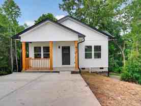 417 8th Street Dr Sw - Photo 1 of 1