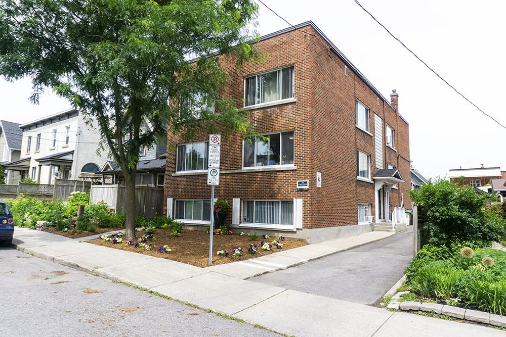 19 Strathcona - Photo 7 of 13