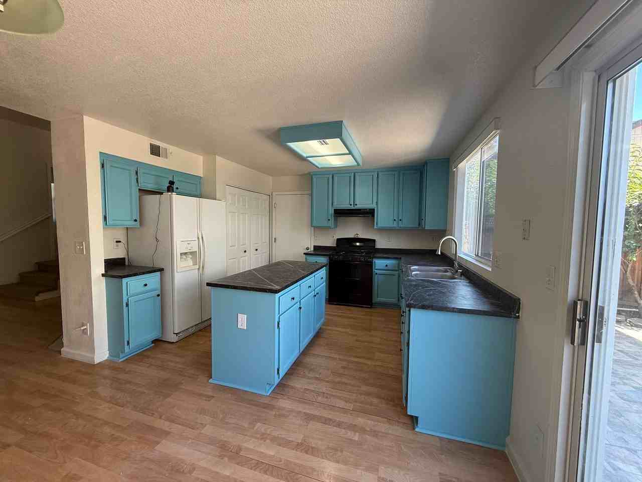 9558 Dominion Wood Ln - Photo 5 of 13