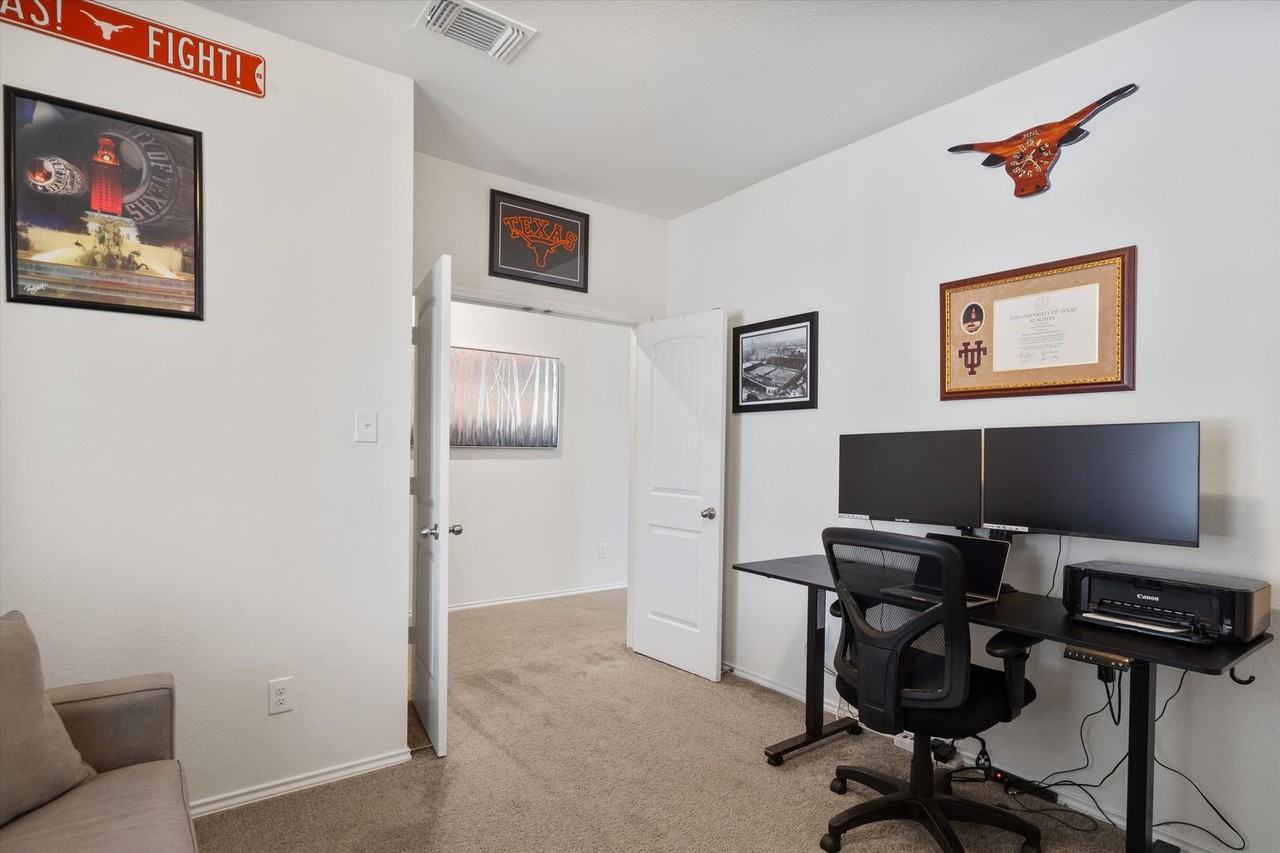 1208 Ravenside Cv - Photo 7 of 39