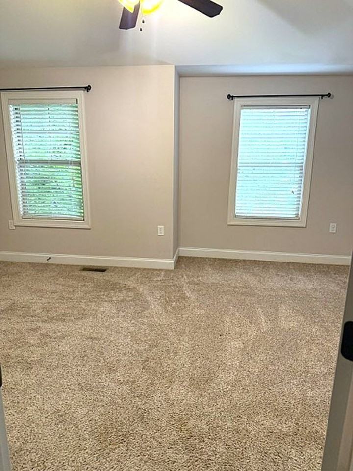 254 Ramsey St Ne - Photo 6 of 14
