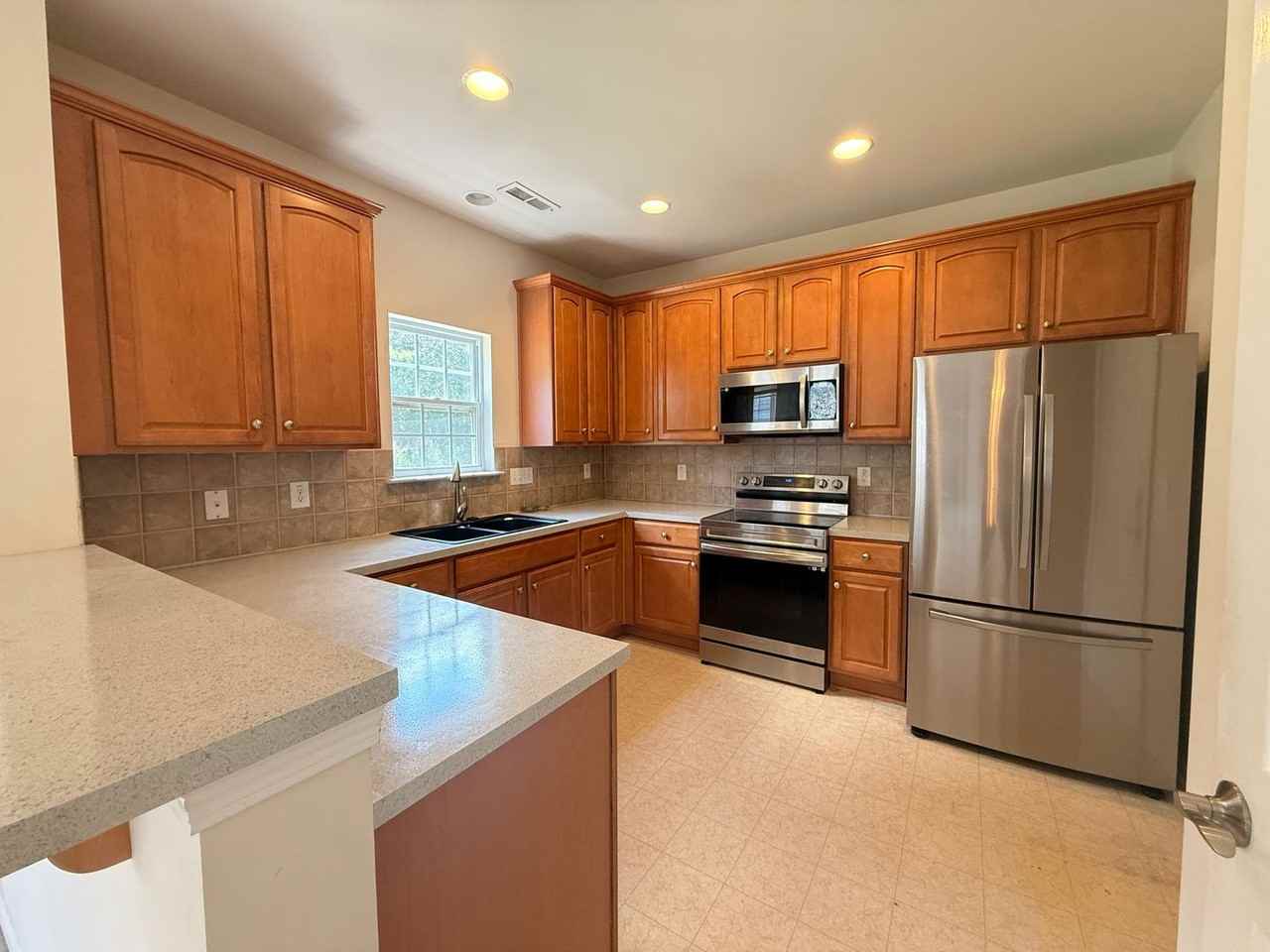 17418 Westmill Ln - Photo 5 of 17