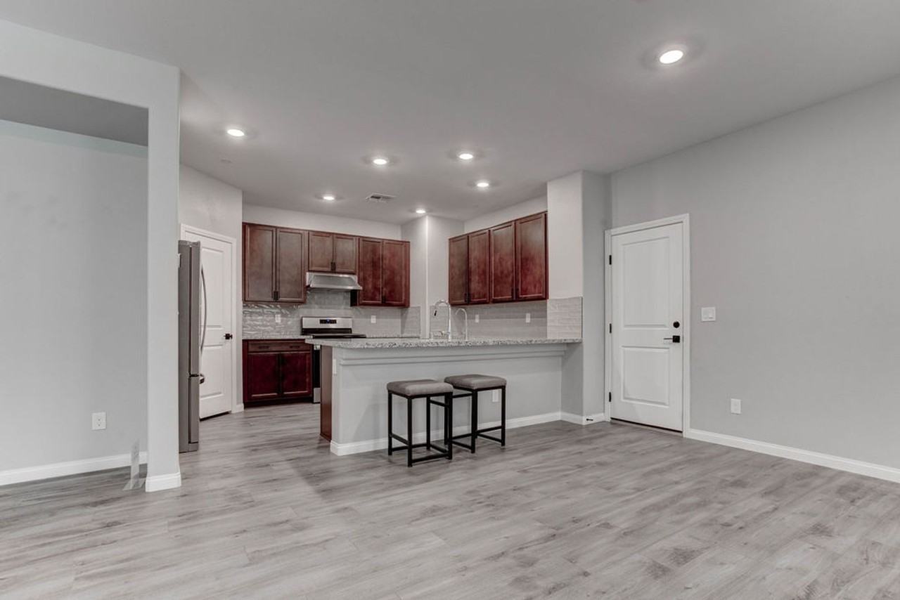 2648 Montesilvano Pl - Photo 3 of 48