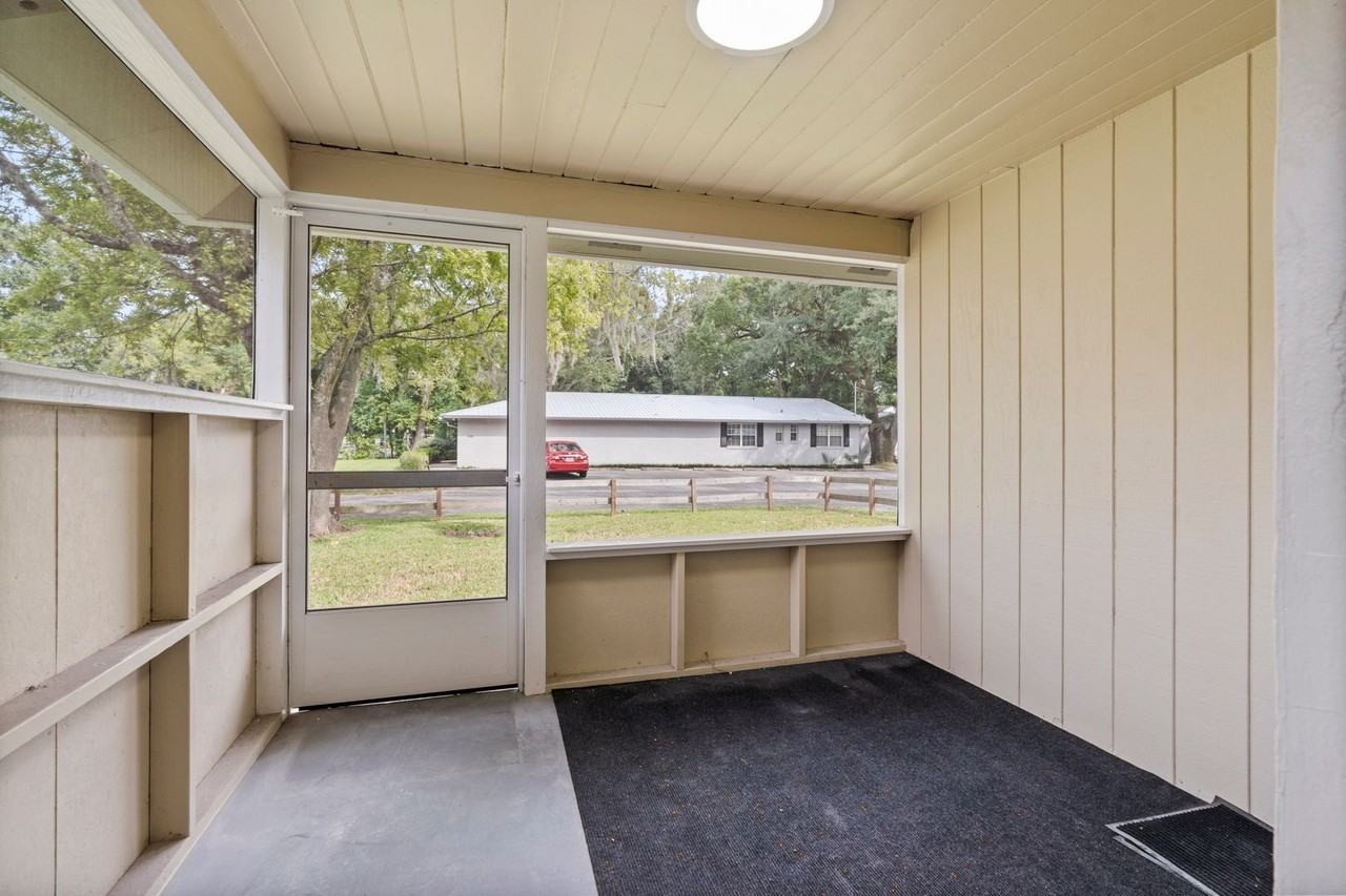 1002 Day Ave - Photo 3 of 20