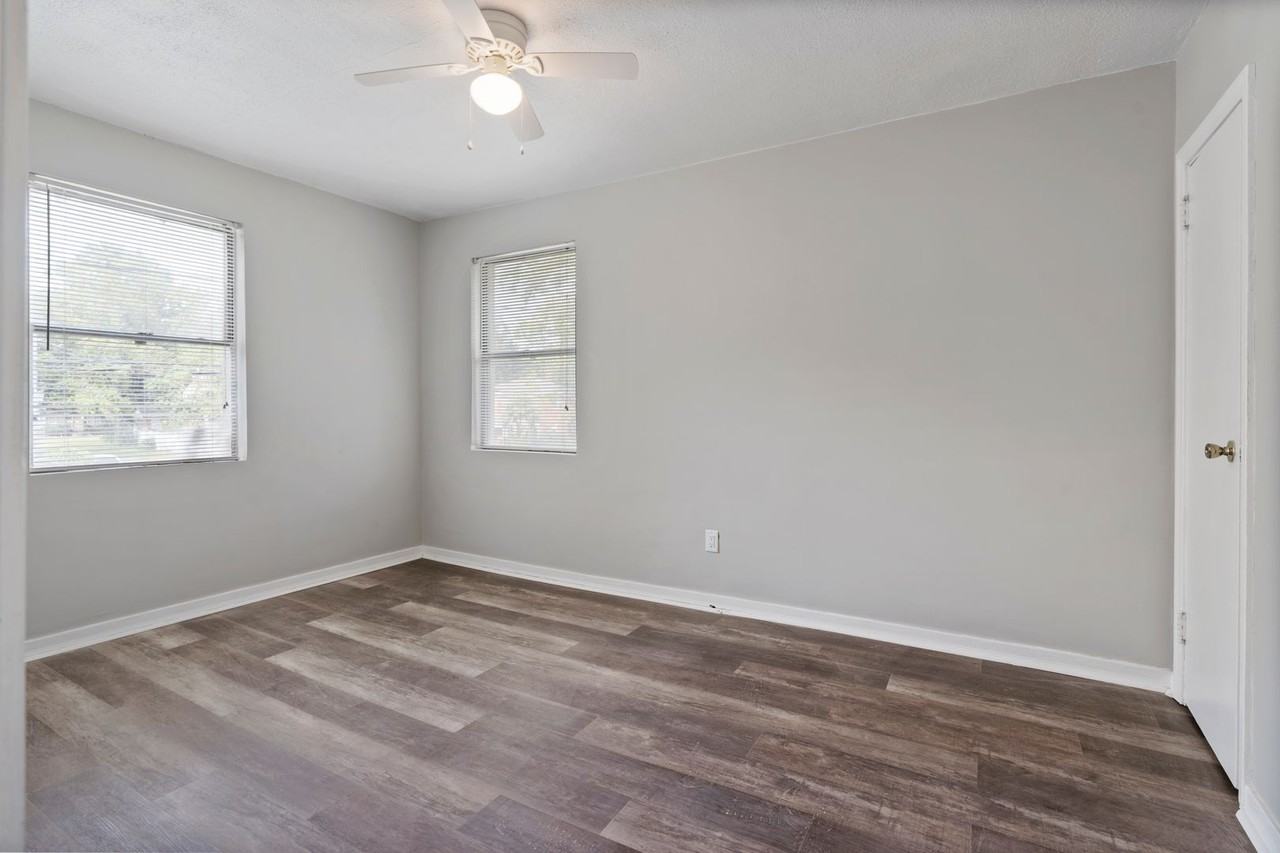 1002 Day Ave - Photo 7 of 20