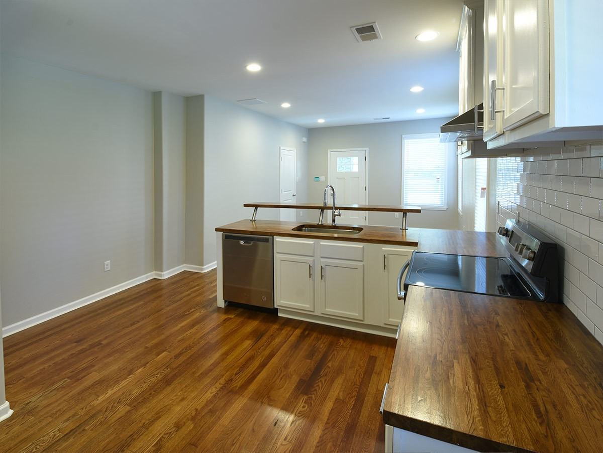 1556 Tutwiler Ave - Photo 4 of 9