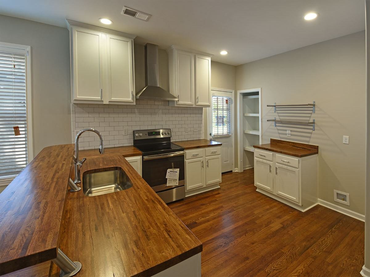 1556 Tutwiler Ave - Photo 5 of 9