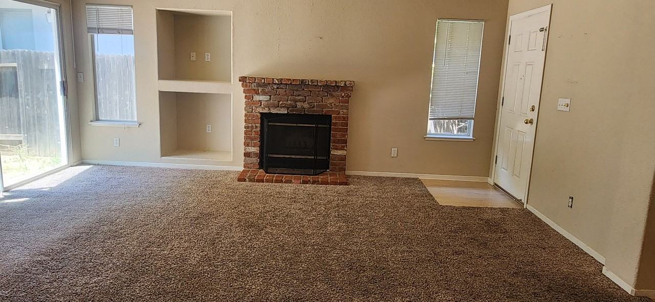 3029 Turnbuckle Cir - Photo 3 of 12