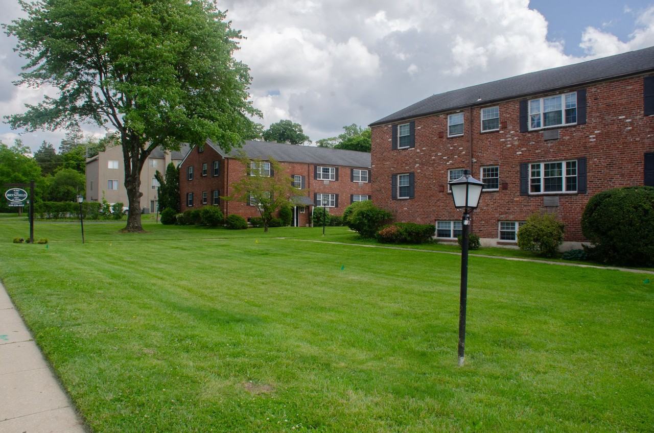 Brynfield Apartments - Photo 5 of 22