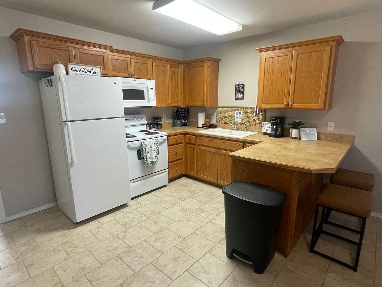 Davis Duplexes - Photo 5 of 19