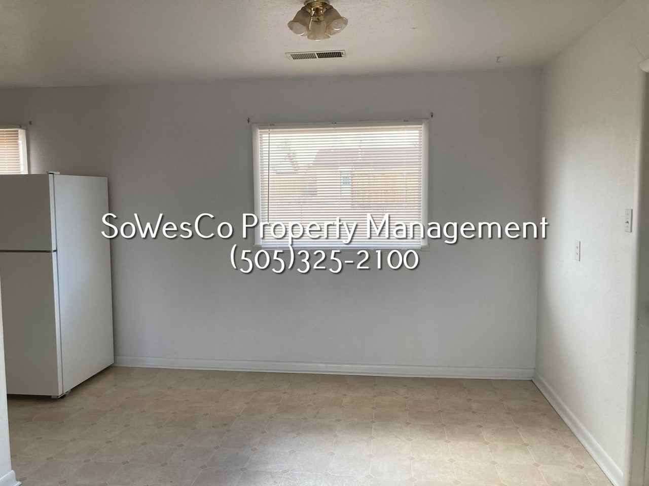 902 E 26th St - Photo 5 of 15