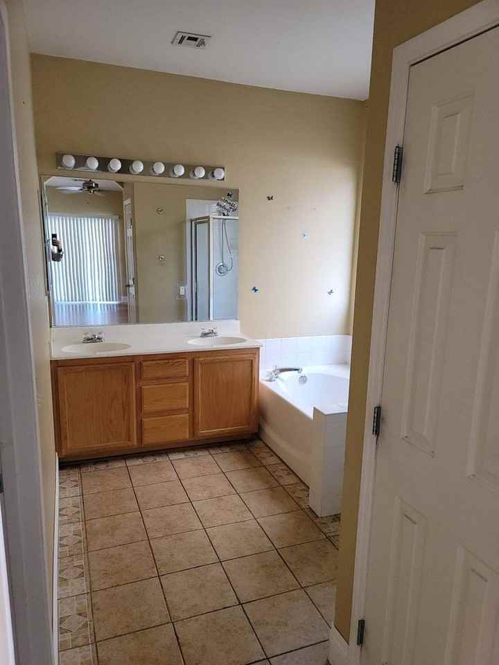 5320 Crestpoint Watch Ct - Photo 4 of 13