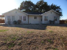 featured image of 604 S Spring St