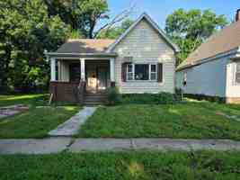 featured image of 1137 N 4th St